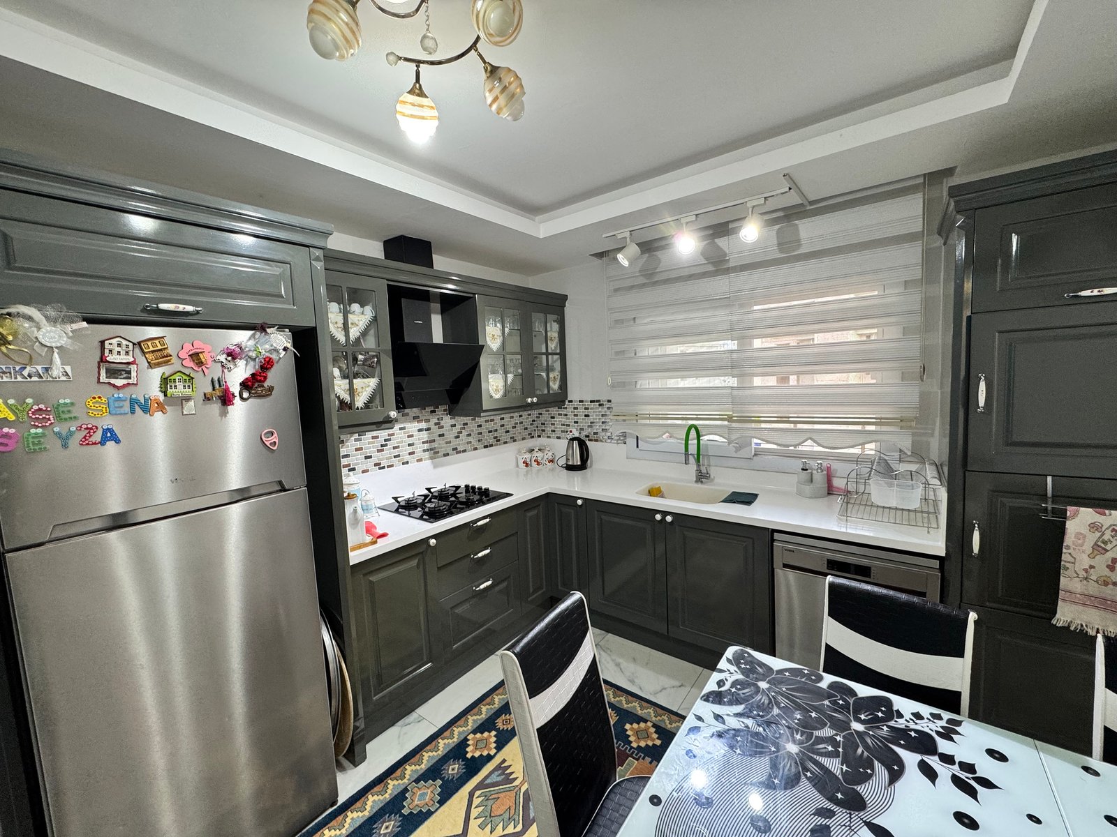 TURYAP TROPİK'TEN MEZİTLİ DAVULTEPE'DE GENİŞ OTURUM 3+1