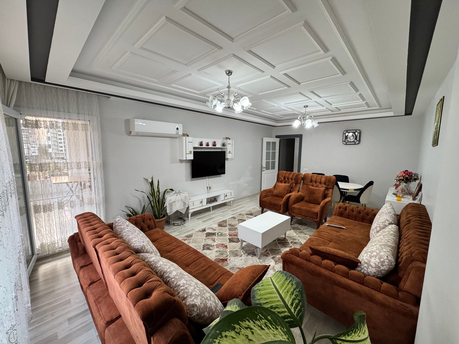 TURYAP TROPİK'TEN MEZİTLİ DAVULTEPE'DE GENİŞ OTURUM 3+1