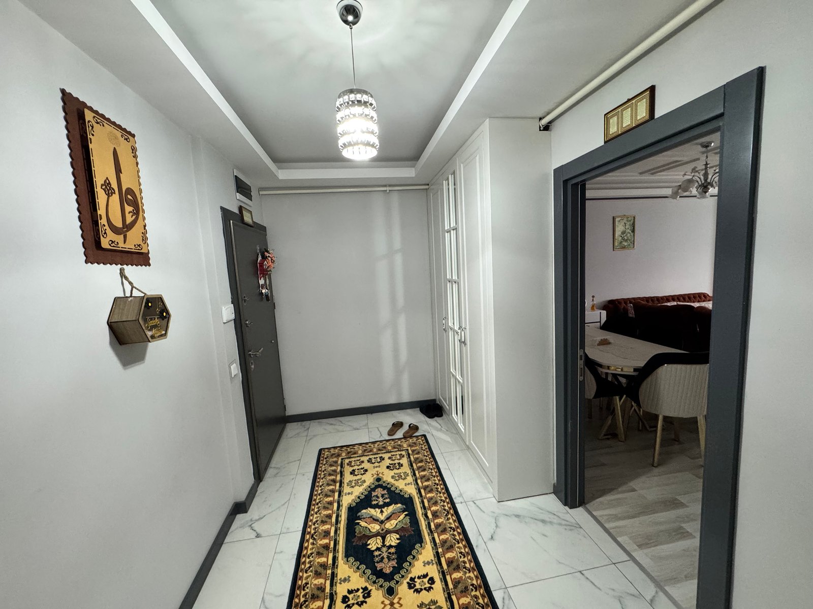 TURYAP TROPİK'TEN MEZİTLİ DAVULTEPE'DE GENİŞ OTURUM 3+1