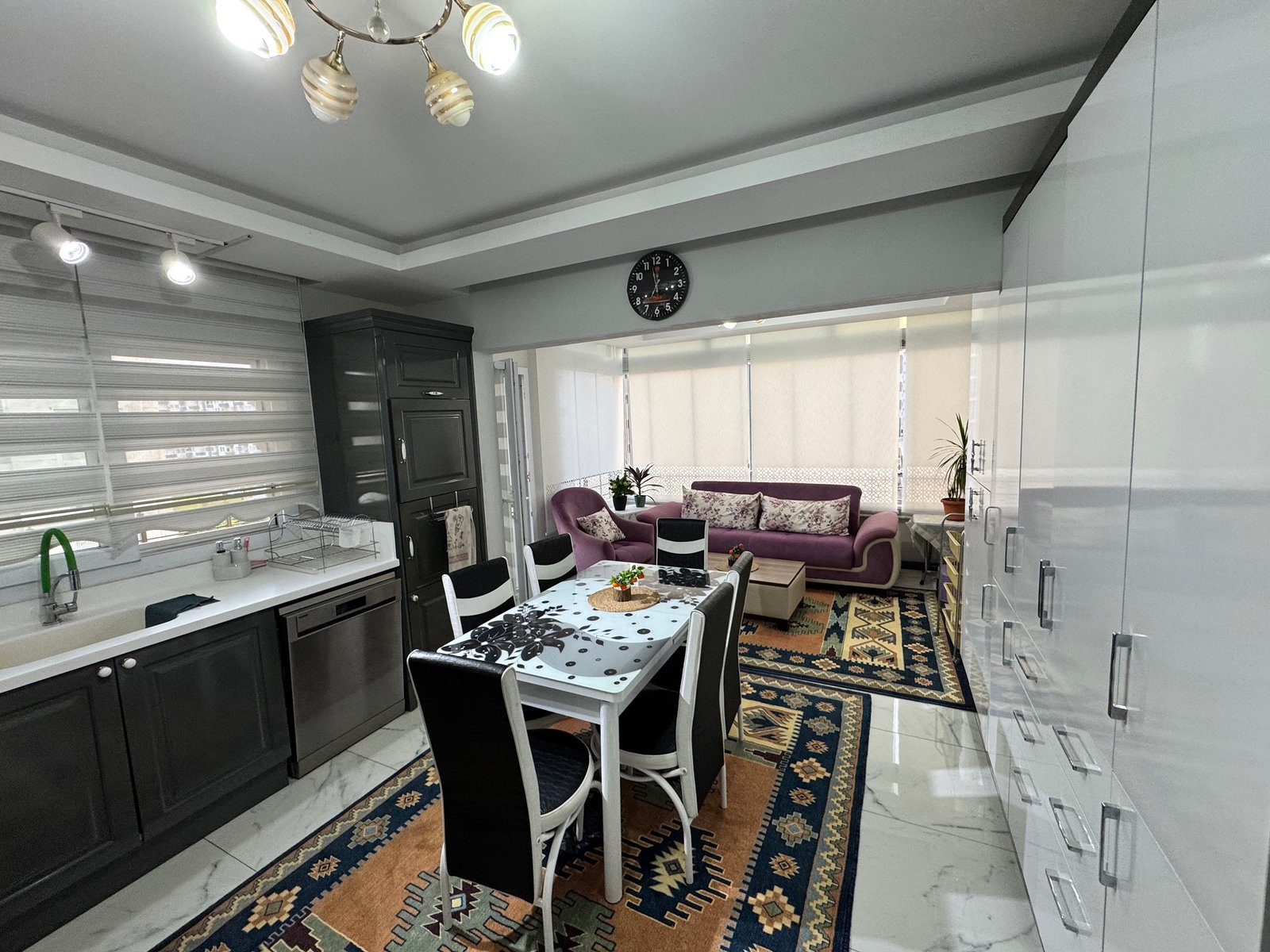 TURYAP TROPİK'TEN MEZİTLİ DAVULTEPE'DE GENİŞ OTURUM 3+1